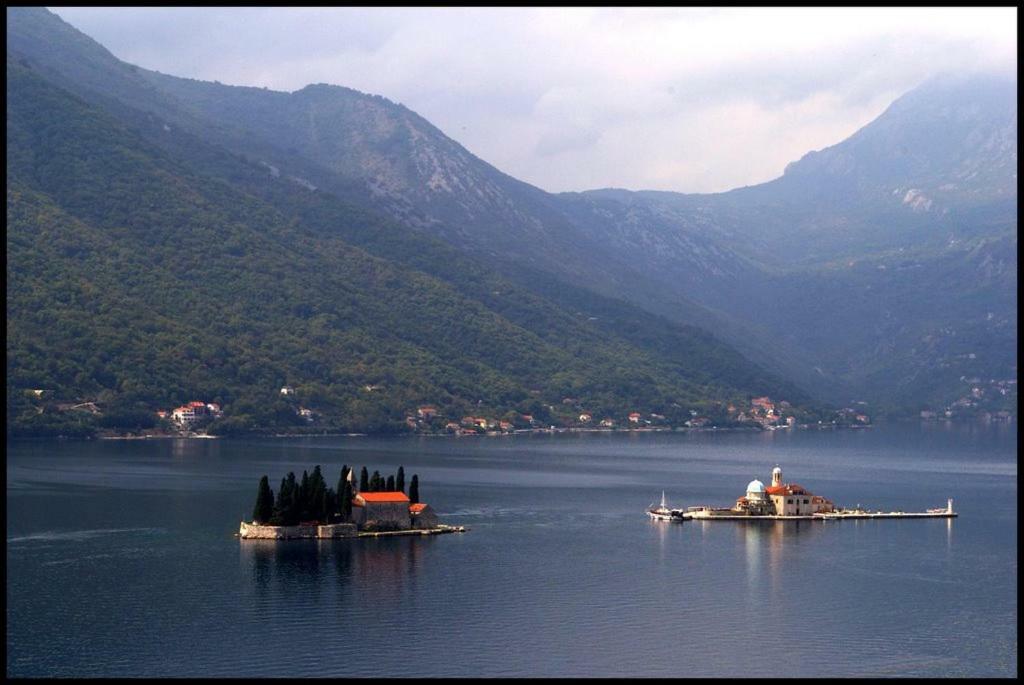 Apartments Dabovic Kotor Exterior foto
